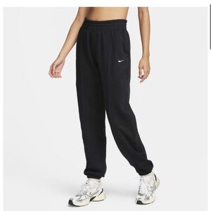 Nike Women’s Loose Fleece Black Joggers Sz XS